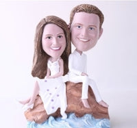 Couple with an Ocean View Bobblehead